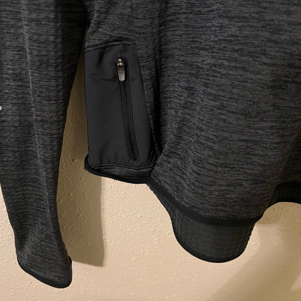 Nike dri fit long sleeve - Picture 2 of 7
